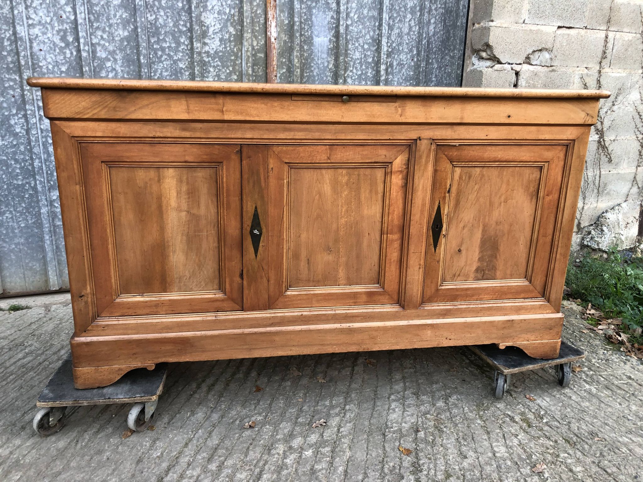 Louis Philippe style sideboard in solid walnut with 3 doors and 1 pull-out shelf.