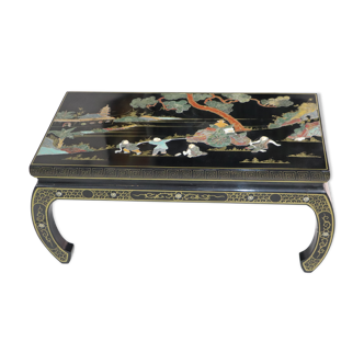 Chinese coffee table of the Indochina era