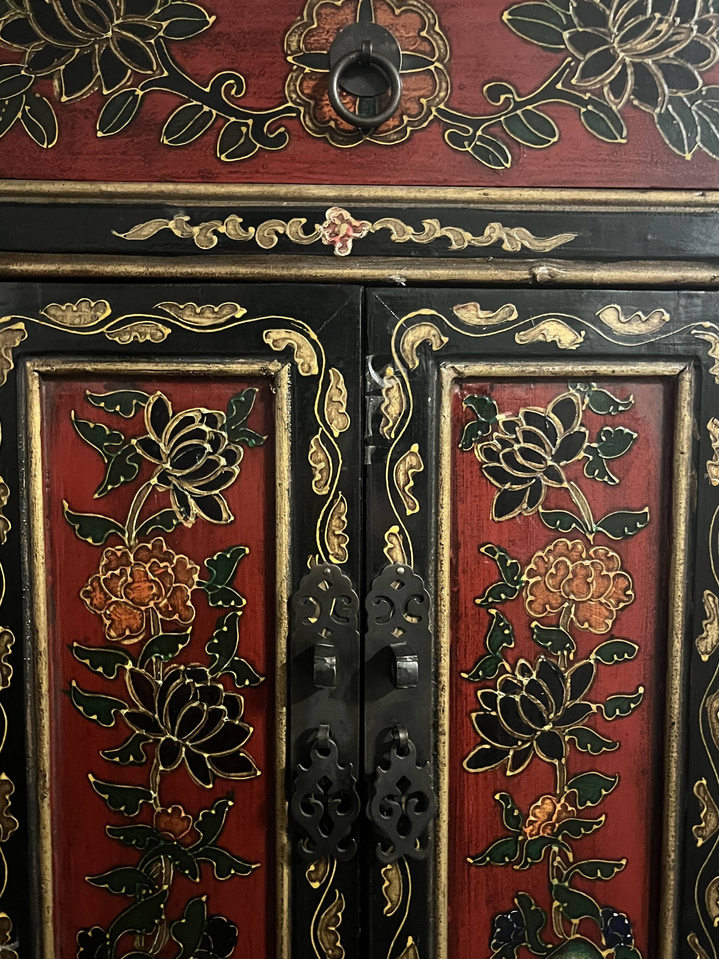 Small vintage Chinese hand painted cabinet / chest of drawers