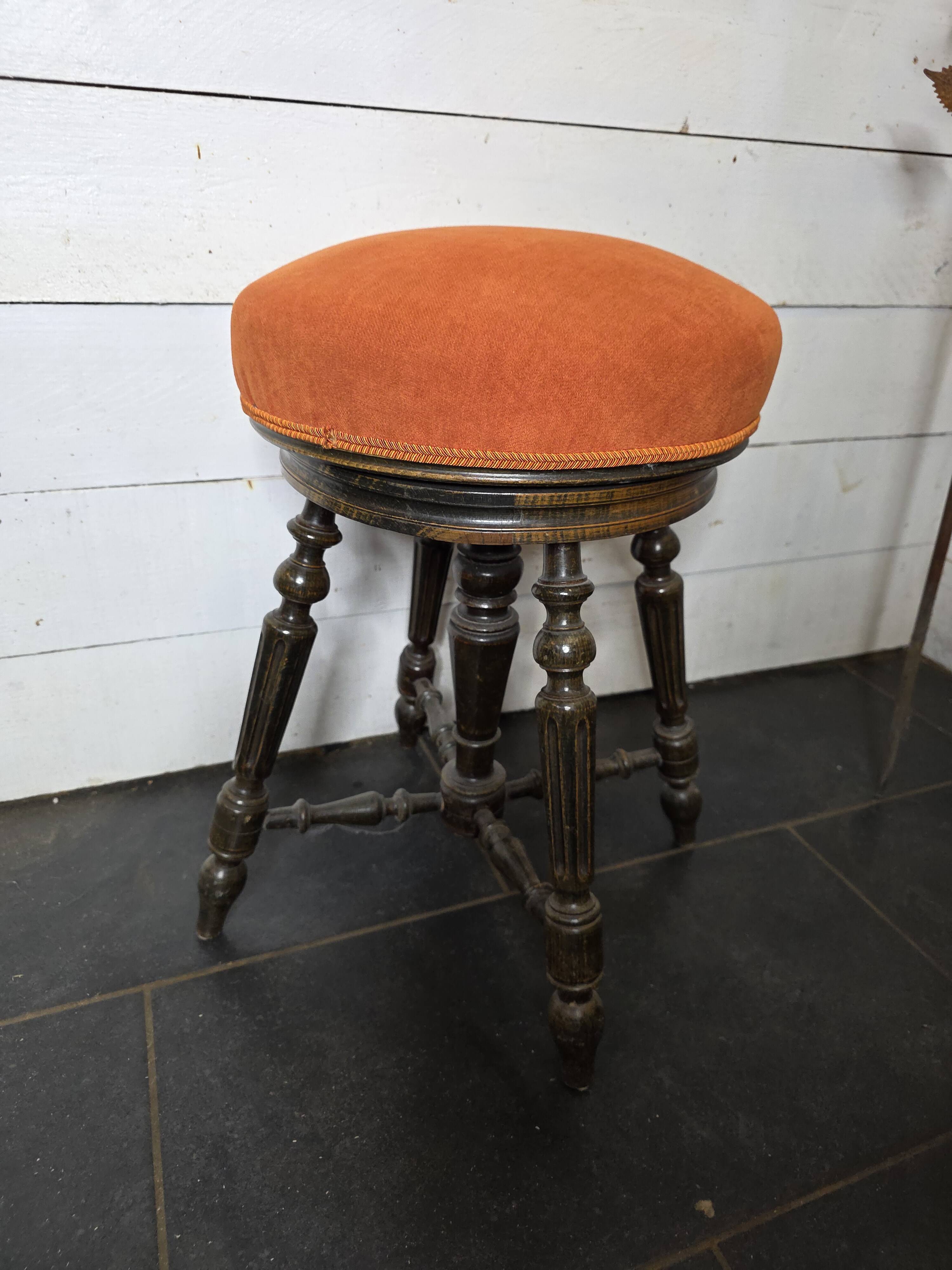 Antique adjustable piano stool