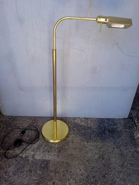 Reading floor lamp in golden brass vintage design 1970