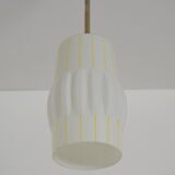 Suspension en verre du milieu du siècle années 1960