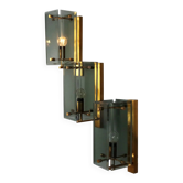 Vintage wall light in brass and glass, Italian design from the 1960s.