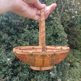 Retro egg wicker basket