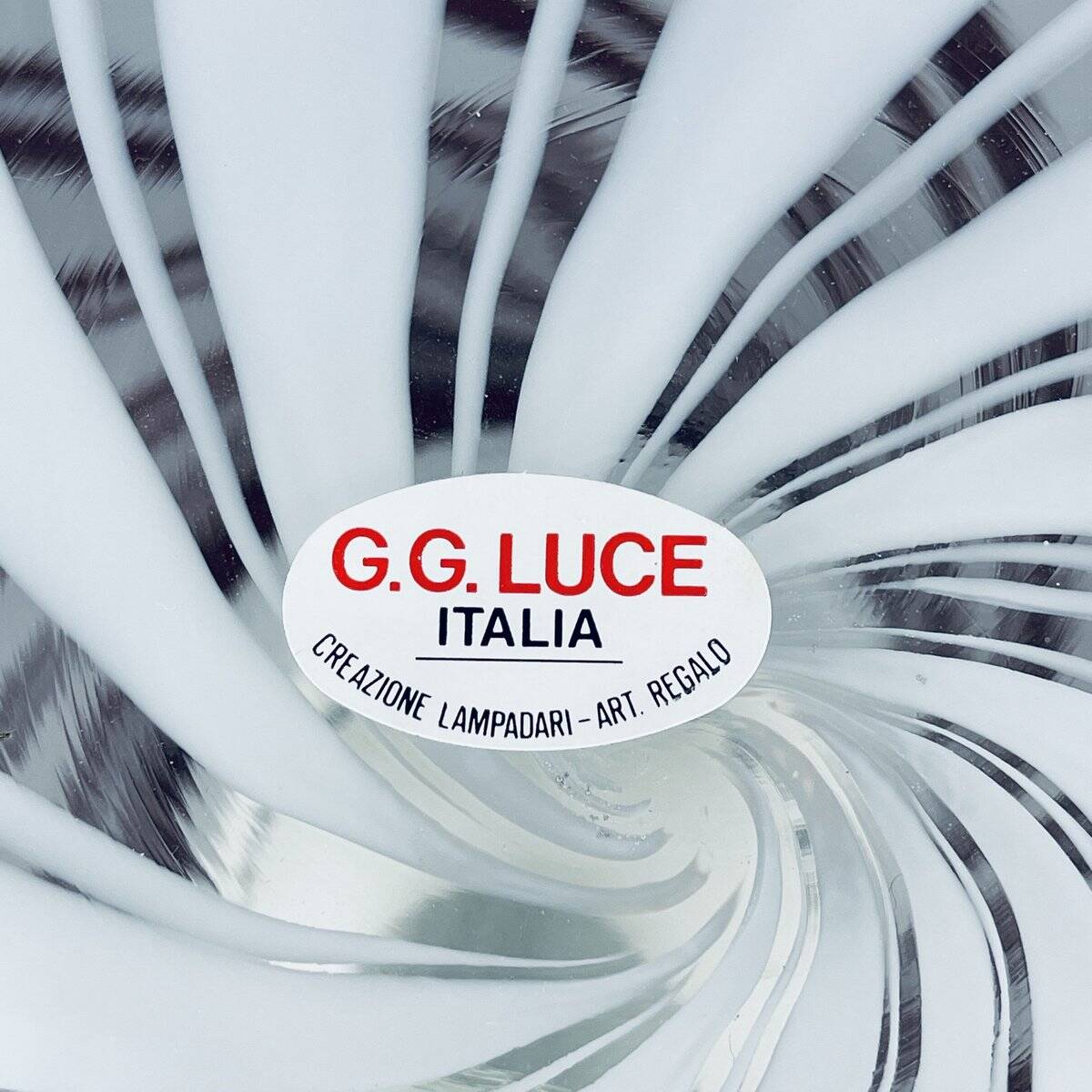 Vintage Italian mushroom table lamp by G.G. Luce for Vetri Murano, 1980s.