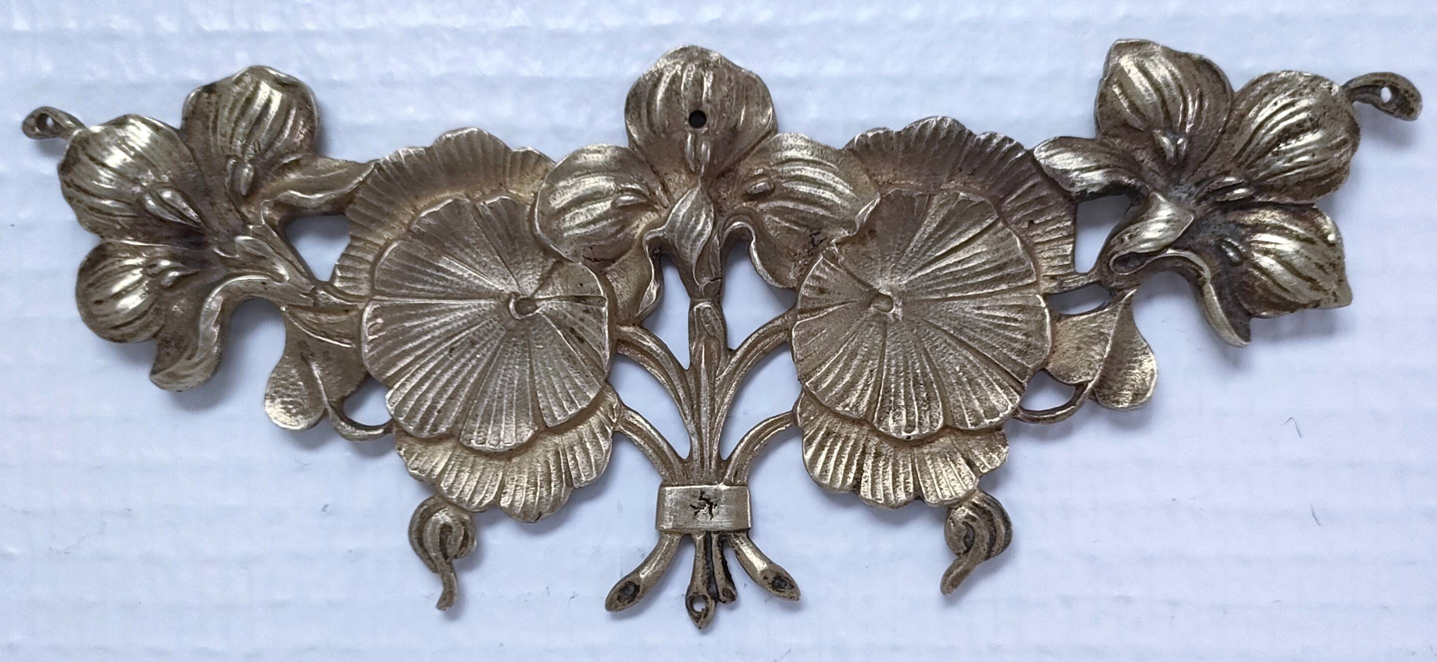 Two bronze ornaments furniture floral decoration early 20th century