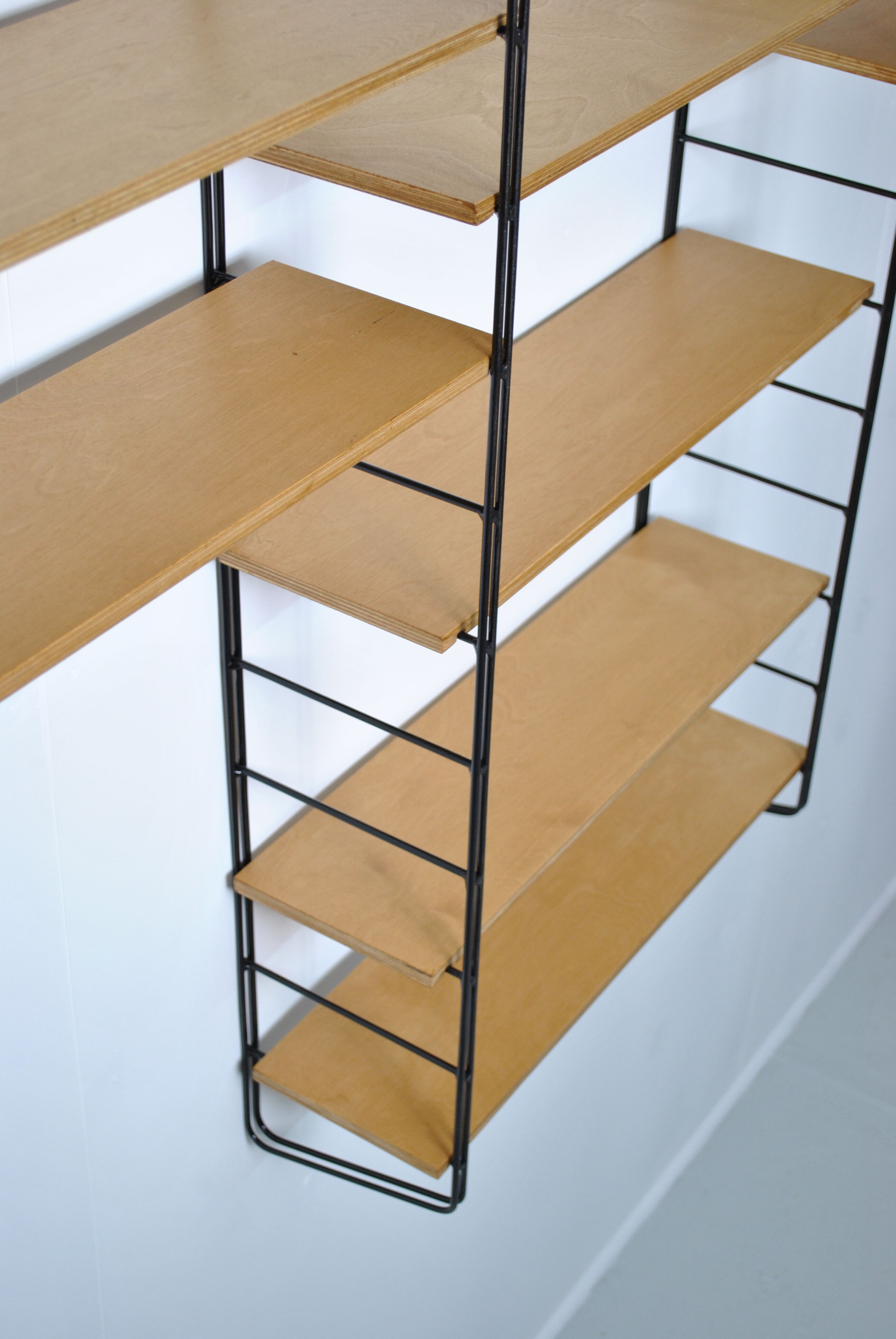 String-type shelf, 1970s