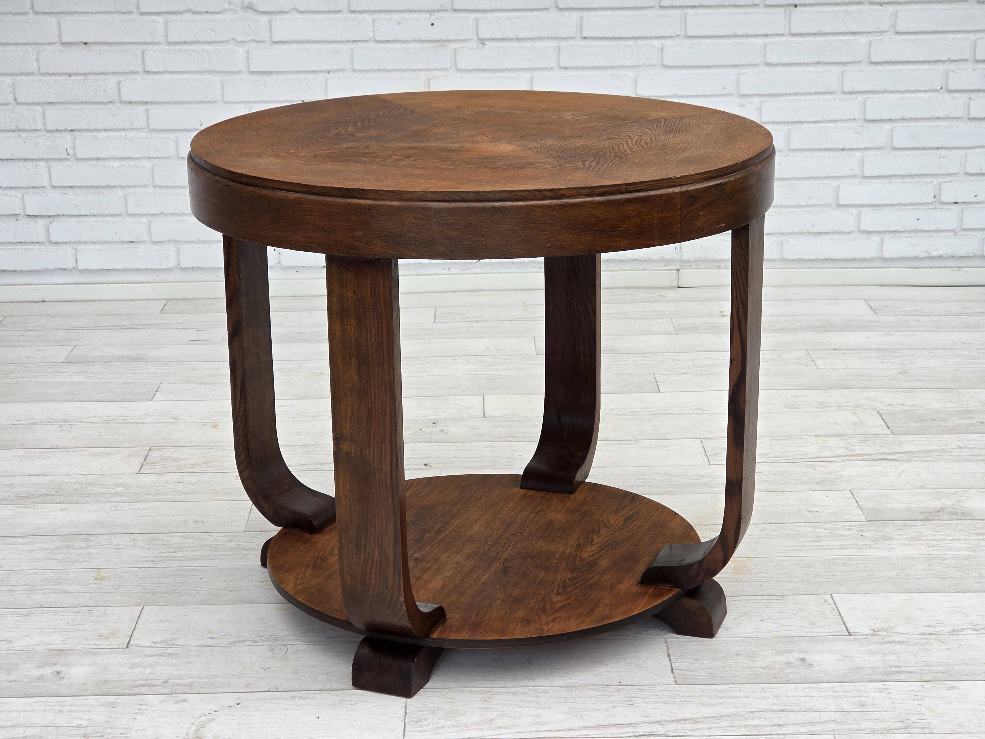 1950s, Danish artdeco coffee table, oak wood.