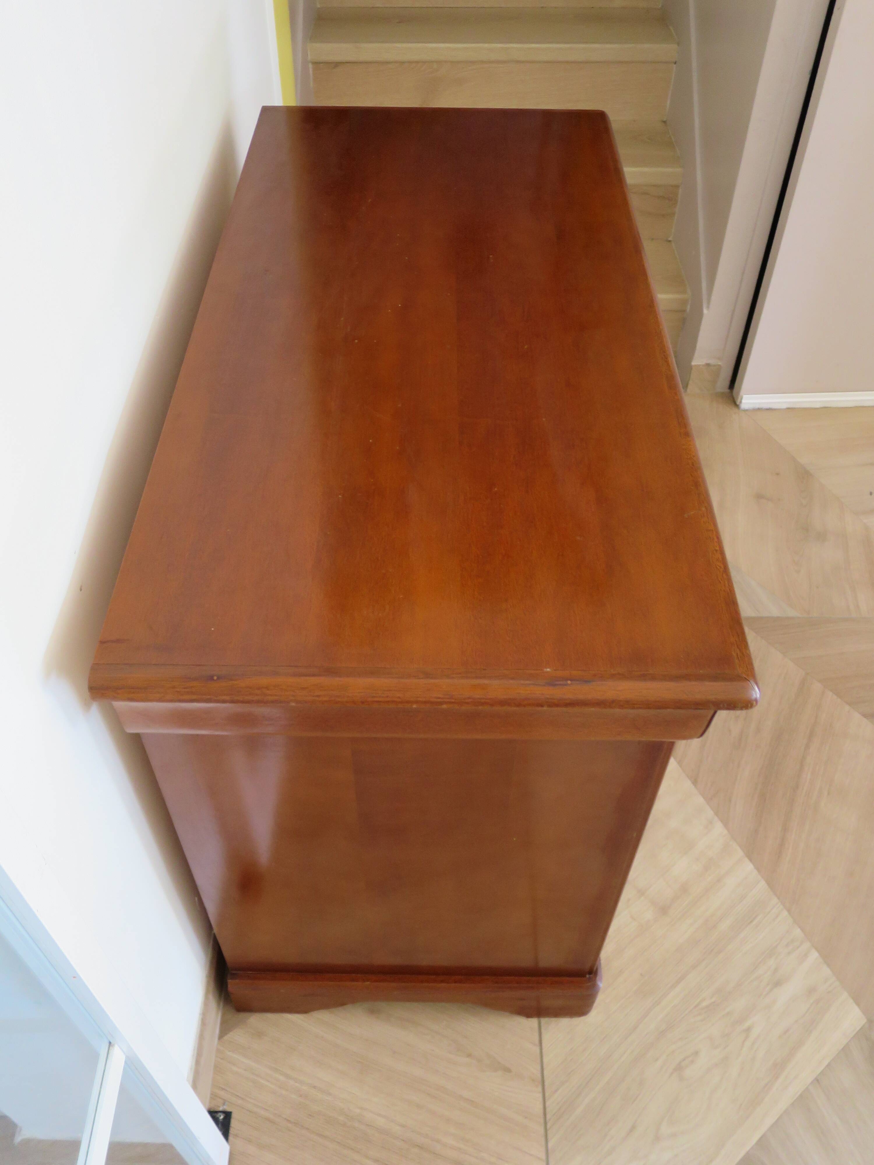 commode à doucine-merisier–4 tiroirs -serrures-Années 80–Louis Philipe