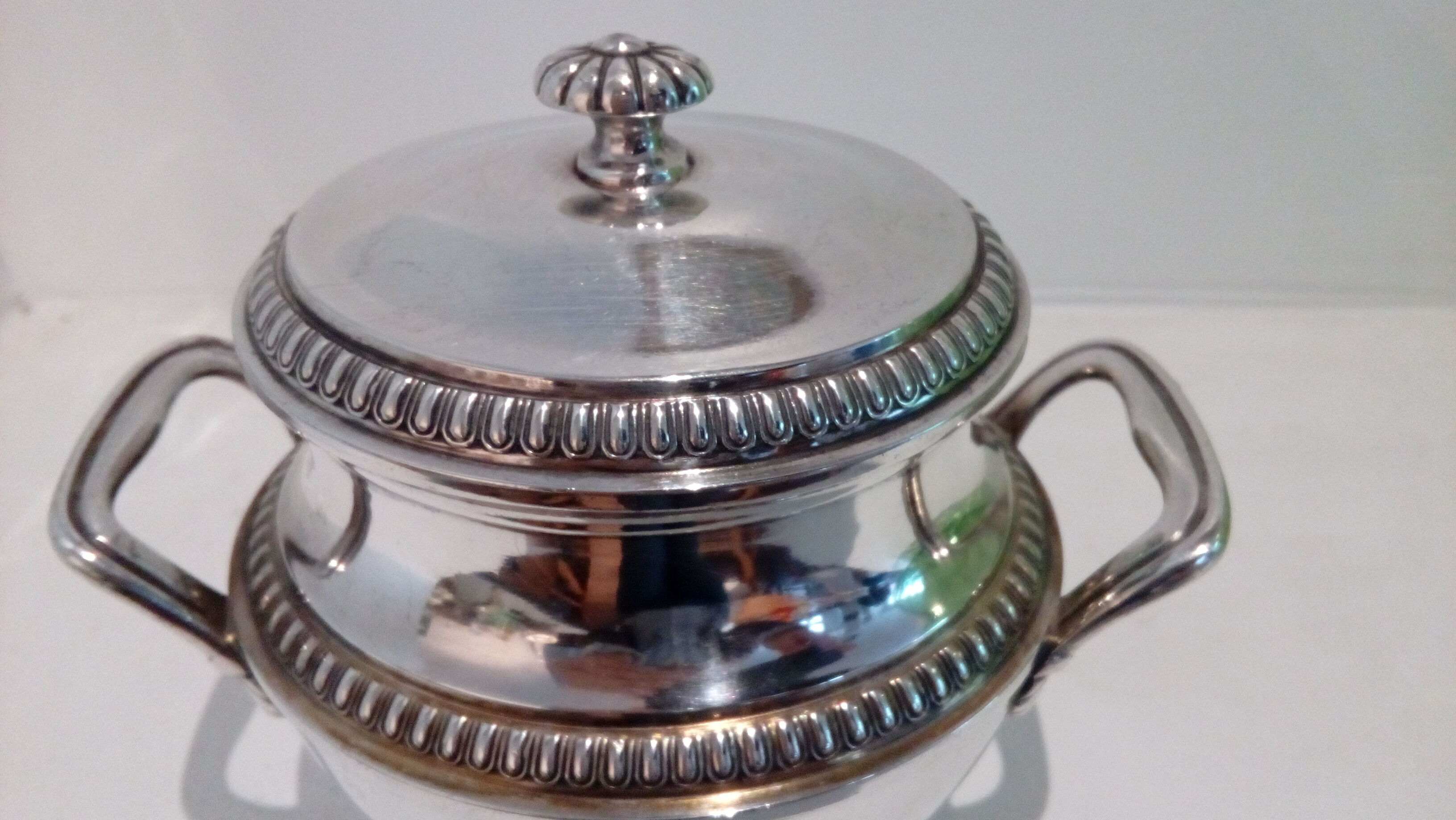 Sugar decoration silver metal shell