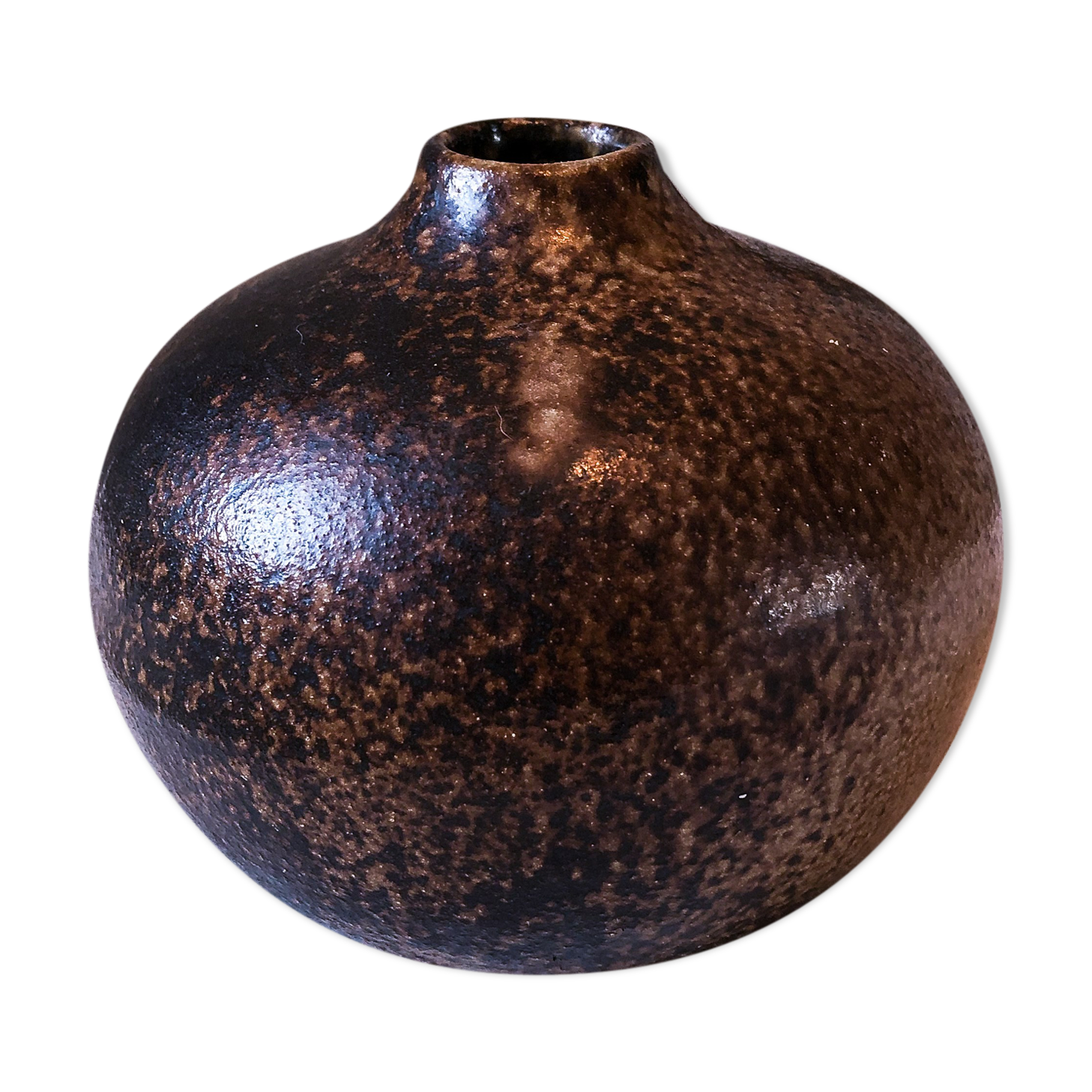 Sandstone ball vase