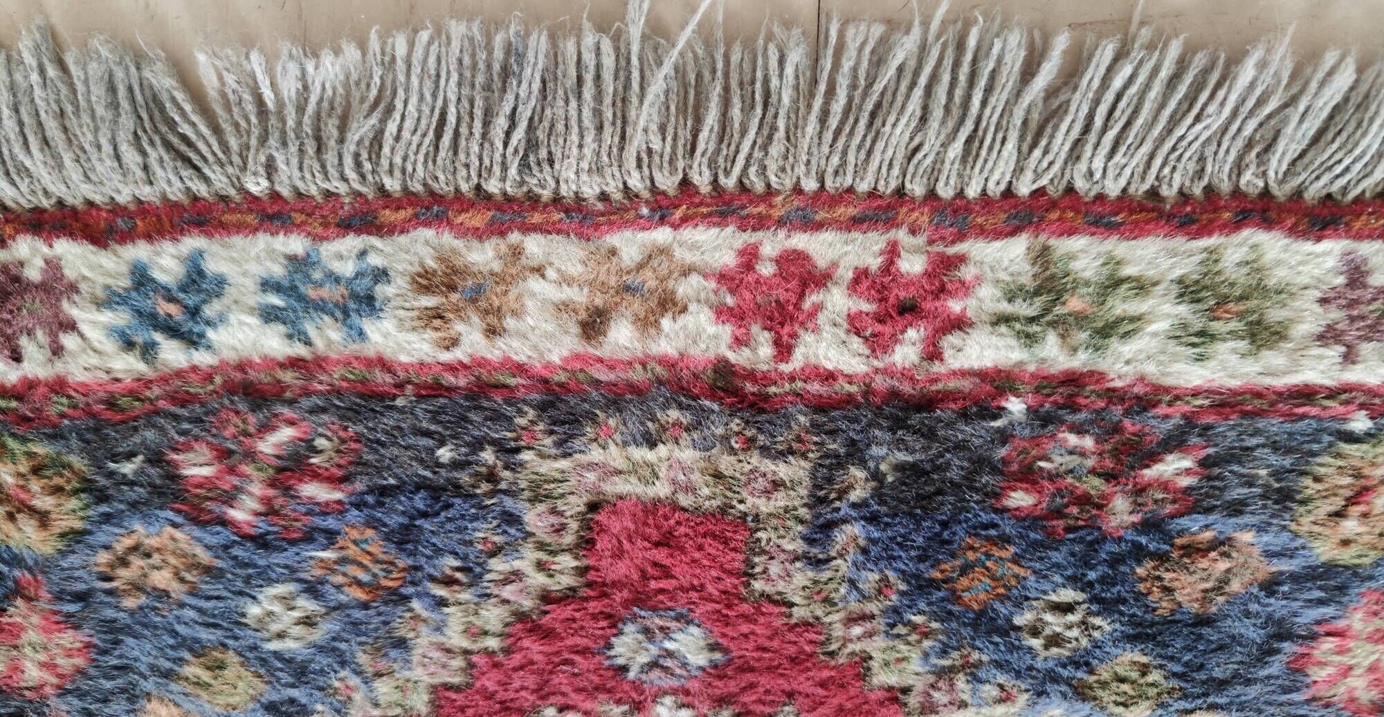 Tapis Perse Abadeh ou-bien Ghashghai Nomades 162 x 110 cm