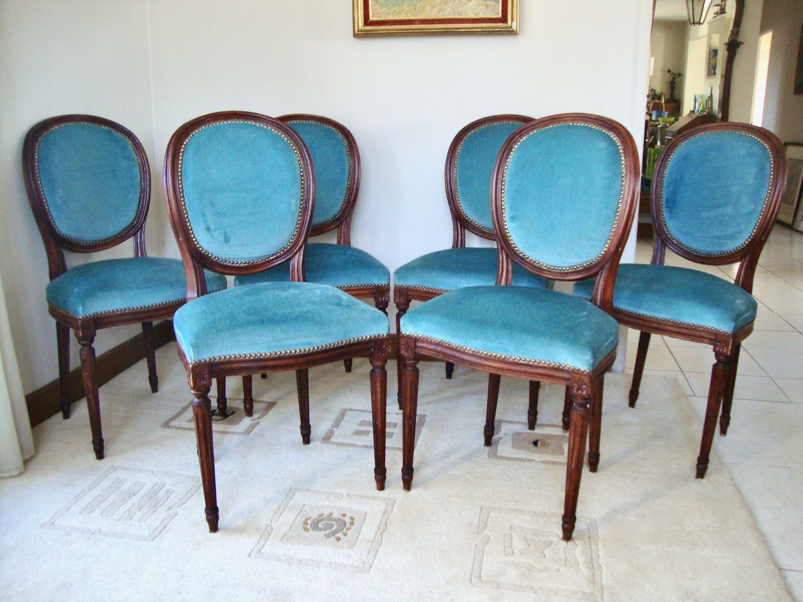6 walnut and velvet medallion chairs, Louis XVI style