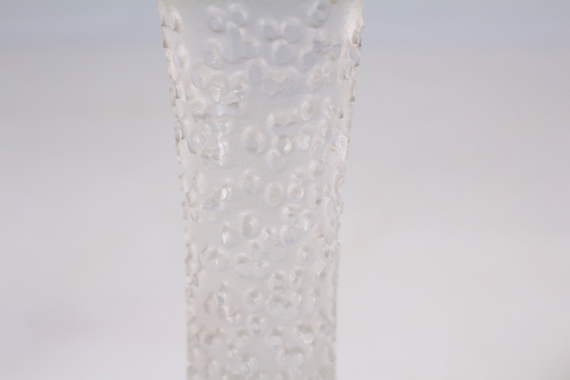 Frosted glass lamp and wild silk