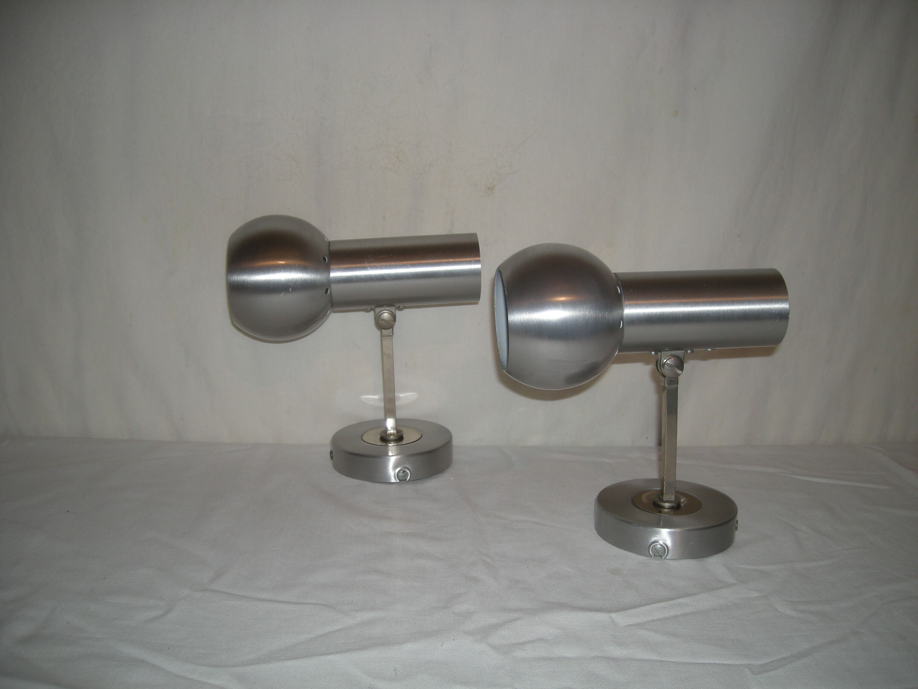 Pair of wall lights from the 70s