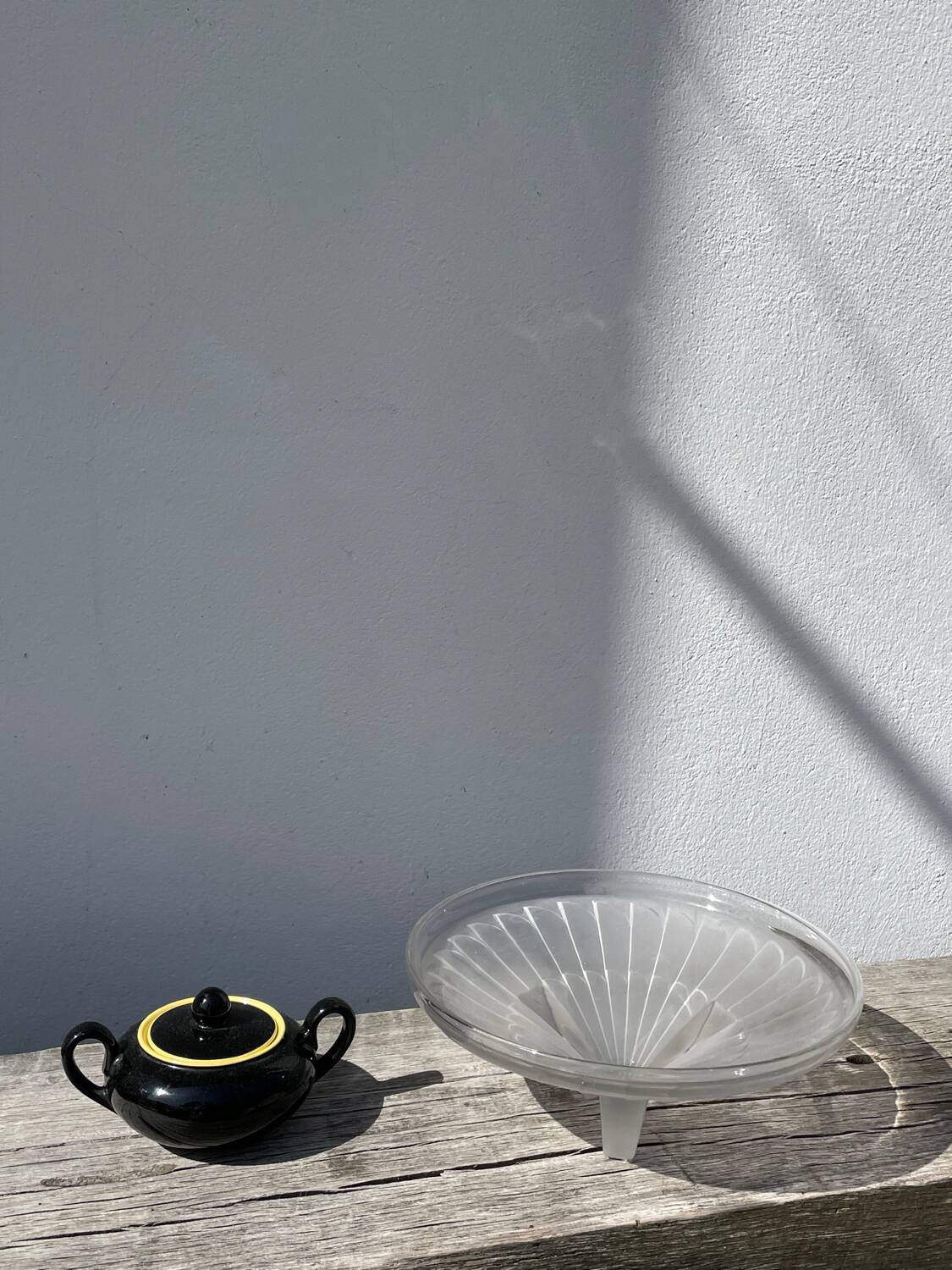Coupe Art Déco en verre dépoli