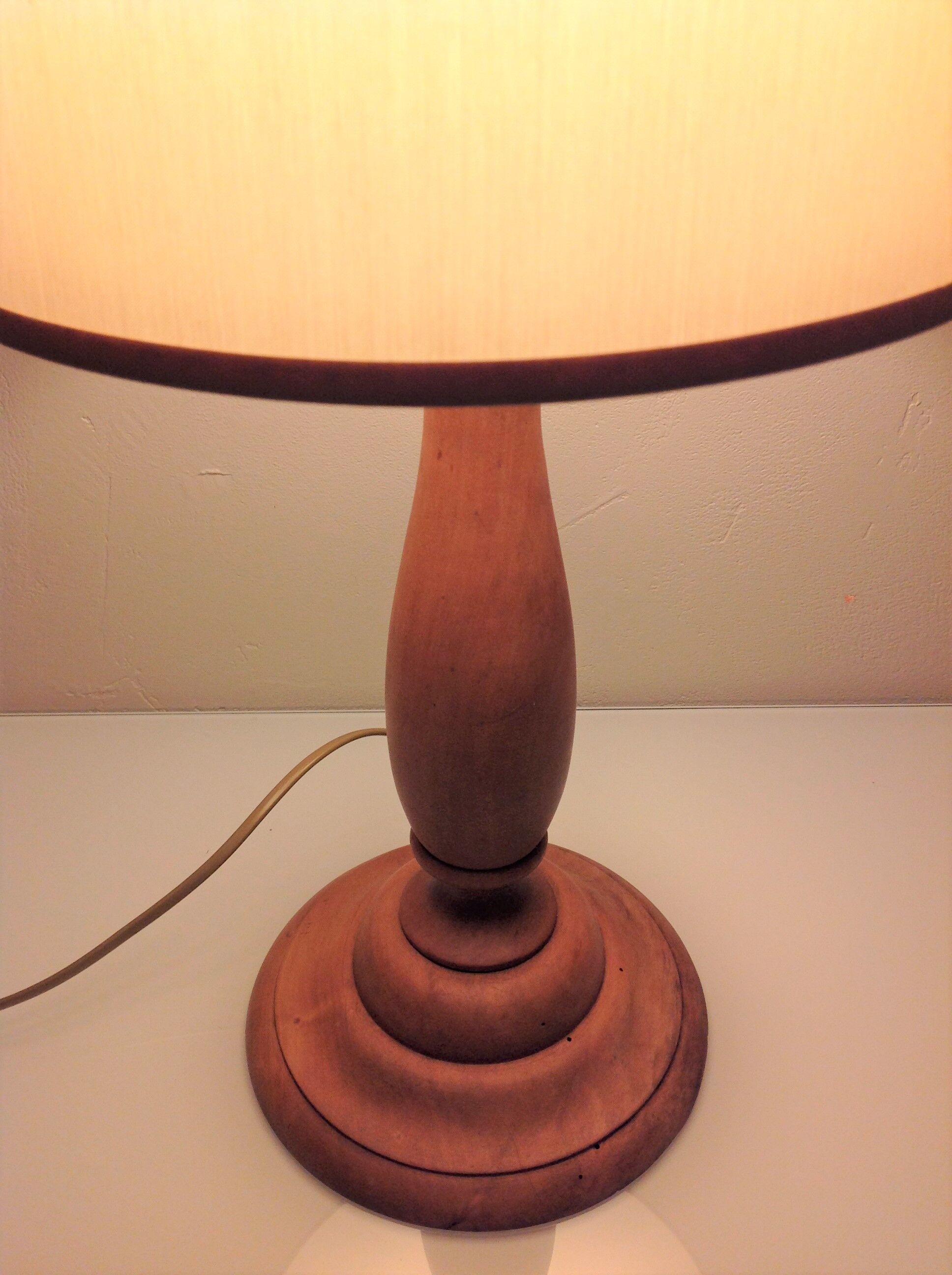 Turned wood lamp vintage 60s-70s