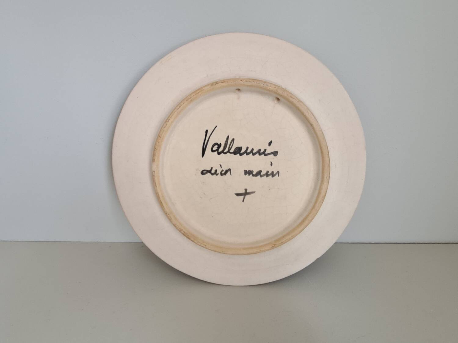 Decorative plate signed Vallauris handmade decor / fish / painting / 1950 / French riviera / Mid-Century / 20th century