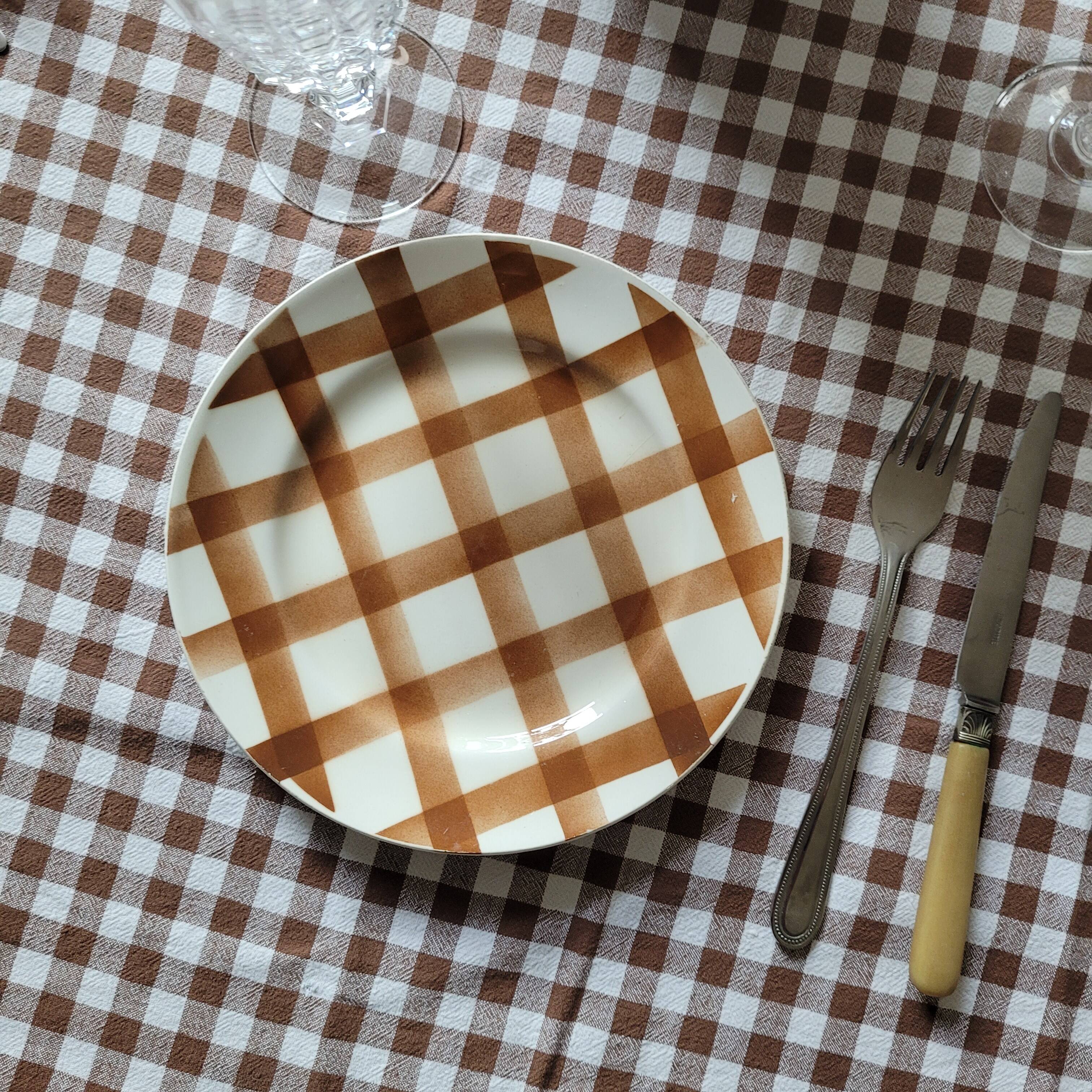La Redoute x Selency set of 4 dessert plates Brown tablecloth