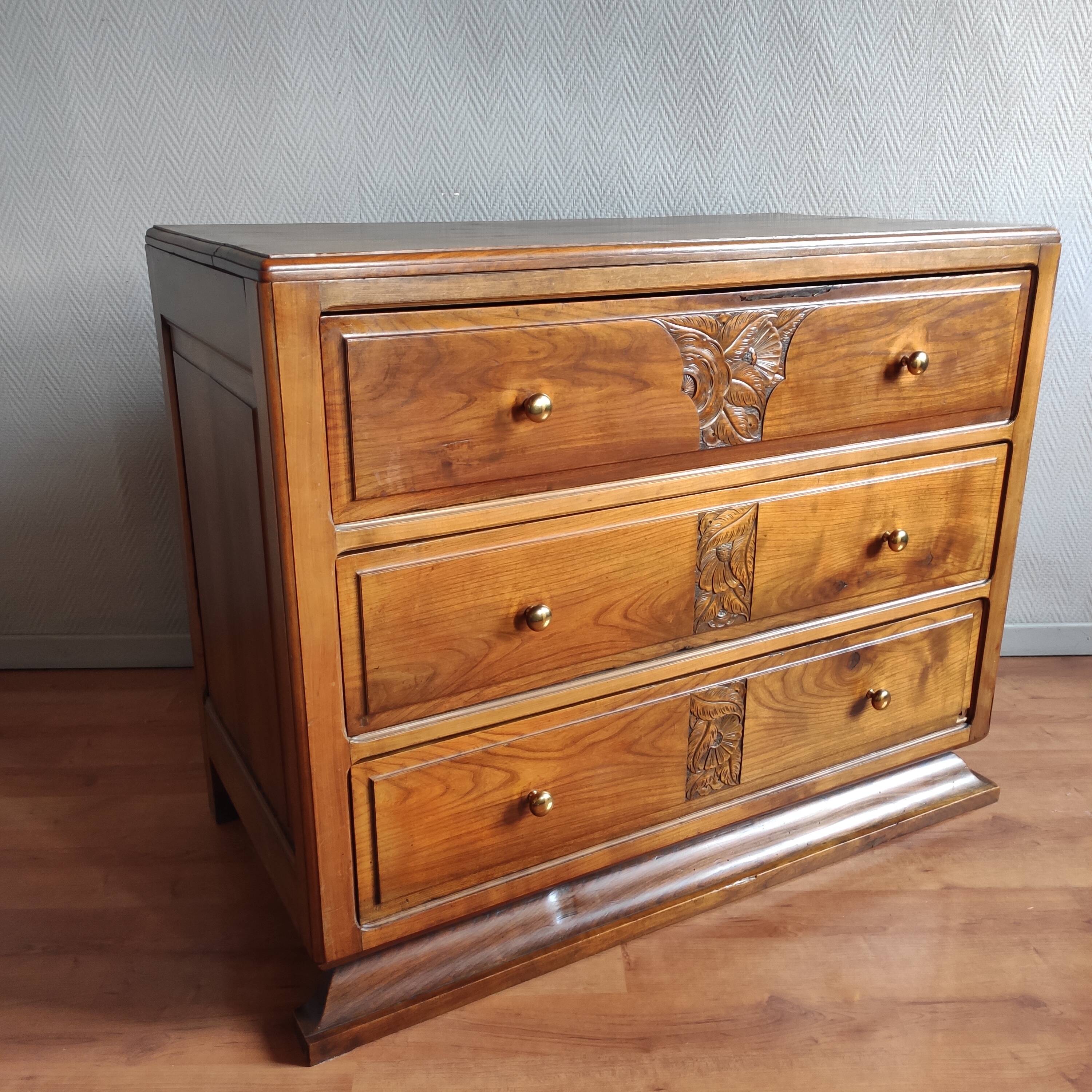 Commode Art Déco en noyer massif – années 1920-30 – grande taille