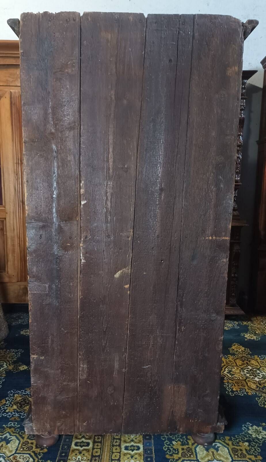 Standing man Louis XIII in oak 19th century