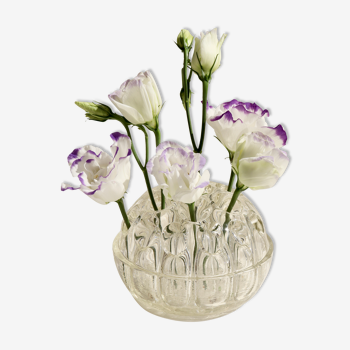 Vase stings flowers medium