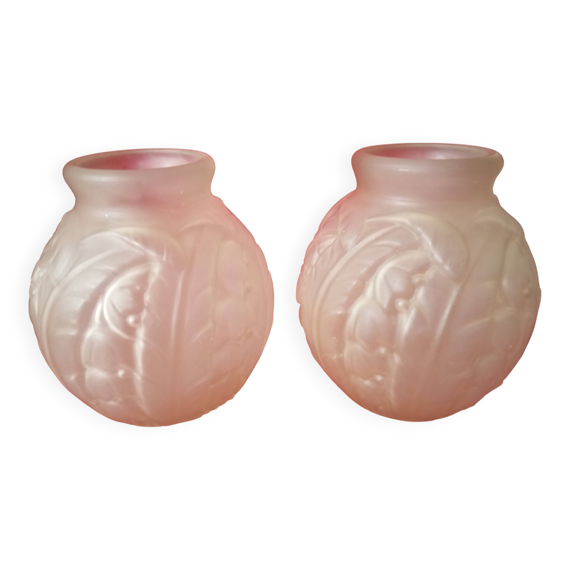 Pair of art deco pressed glass vases "joma montreuil"