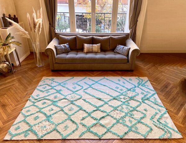 tapis berbère crème à motif bleu