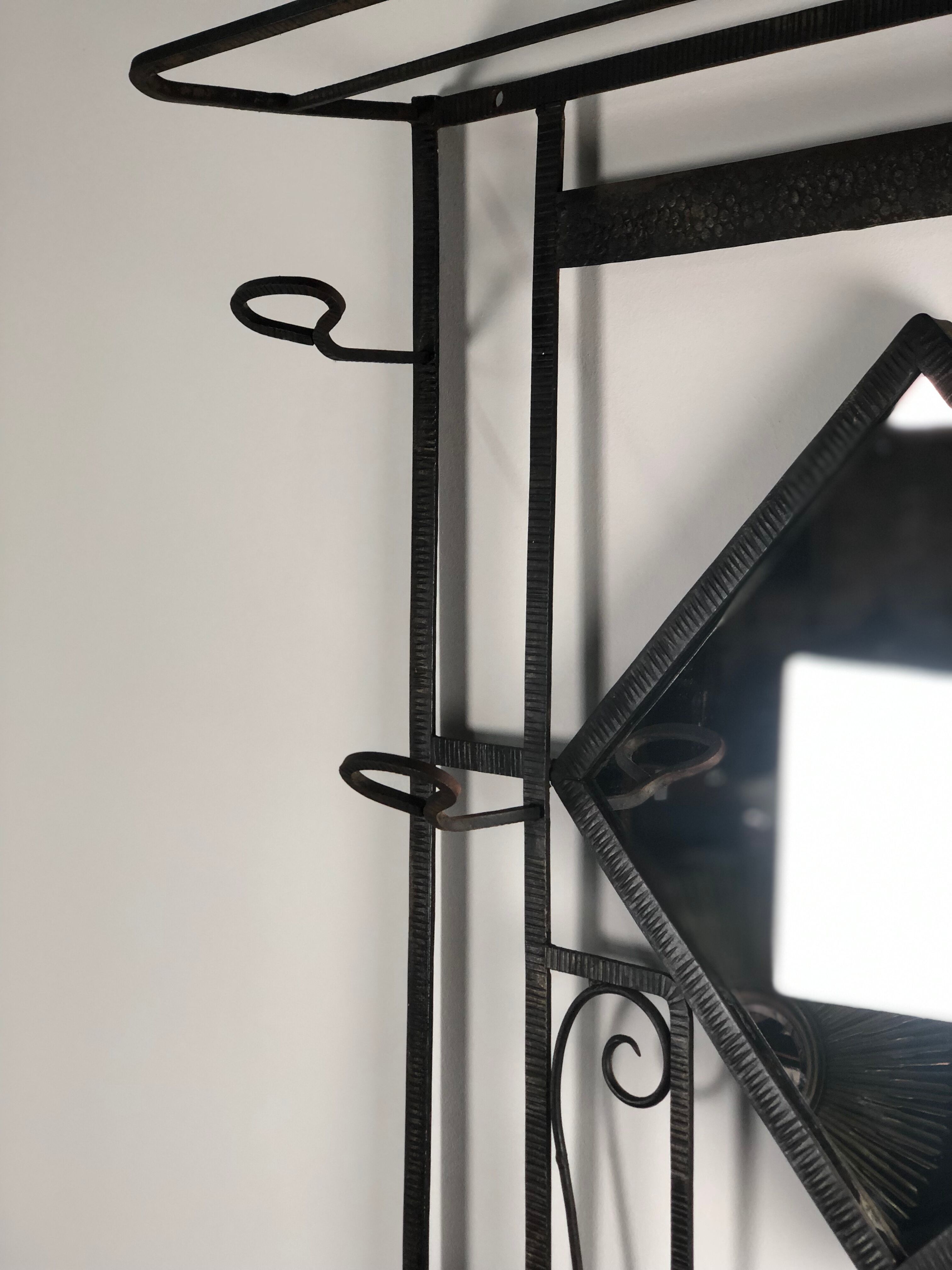 Cloakroom / Art Deco period coat rack in black wrought iron