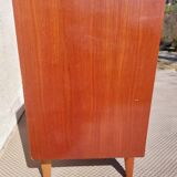 Scandinavian style commode