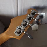 Bass guitar "Stringer"