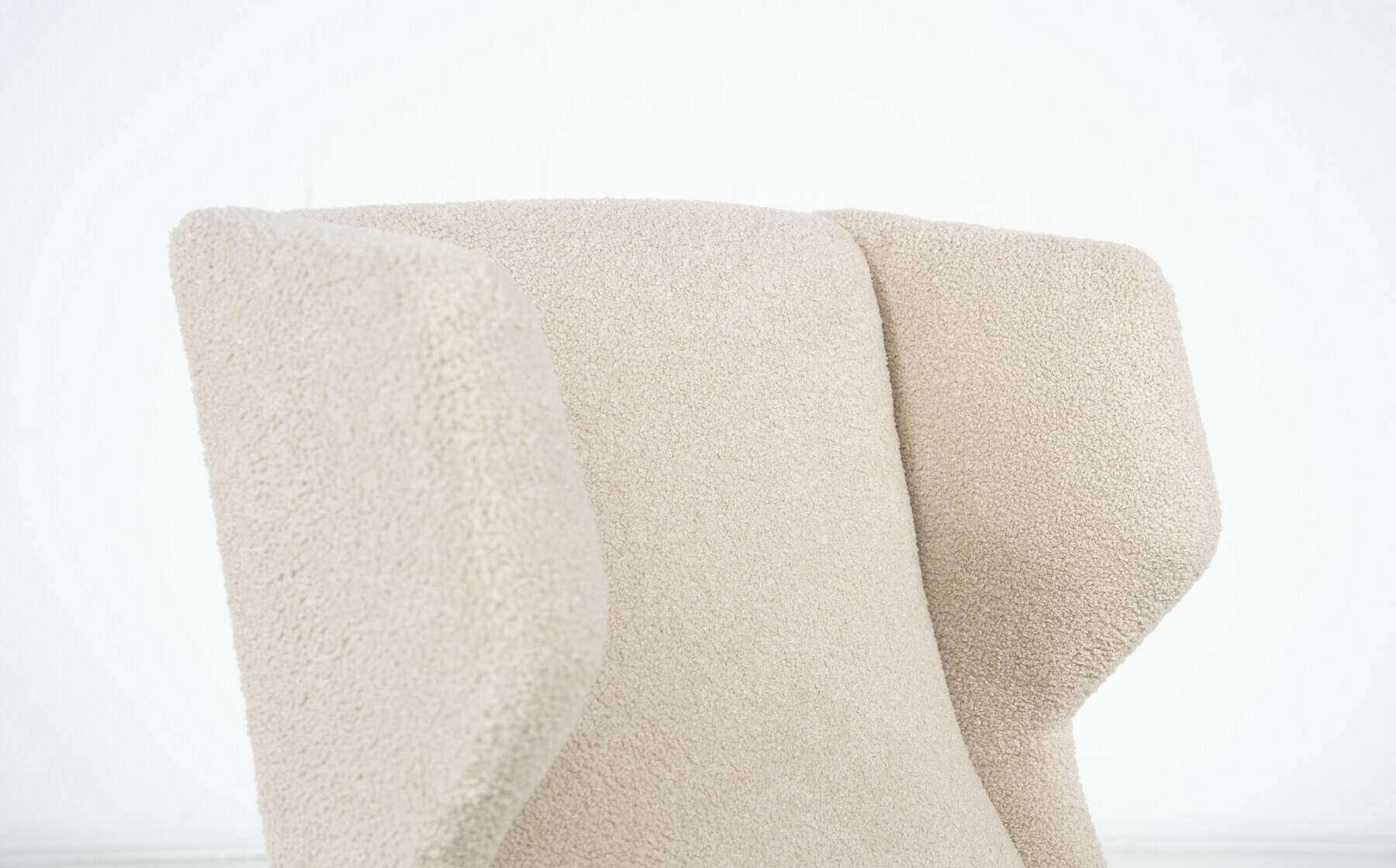 Mid-Century Modern Armchair 877 by Gianfranco Frattini for Cassina