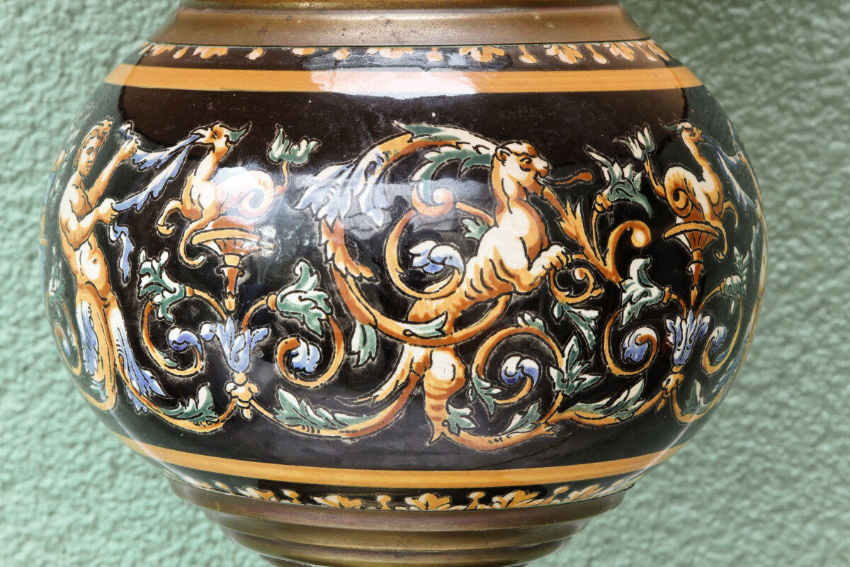 Gien lamp, brass and earthenware