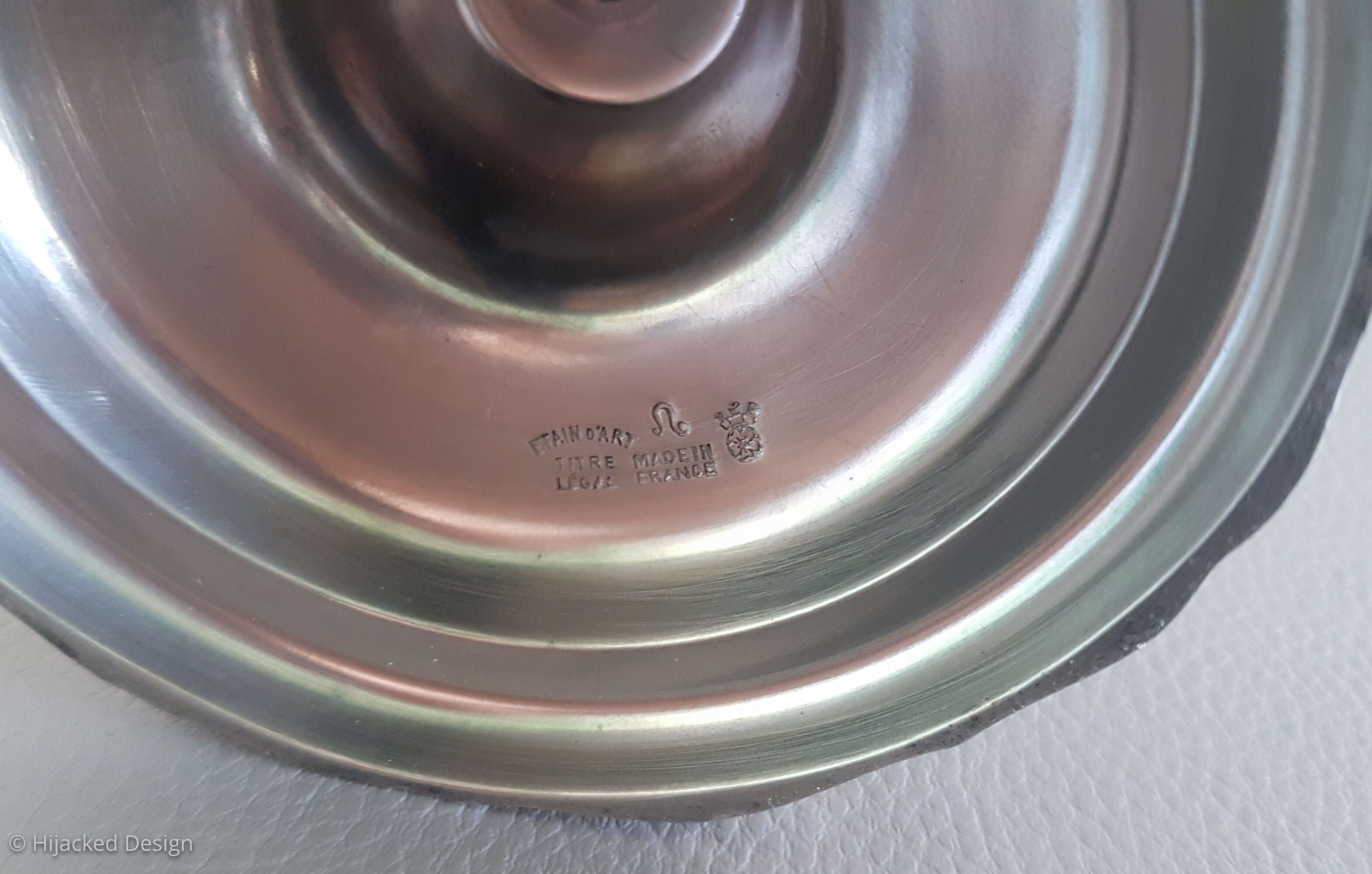 Duo of bedside lamps