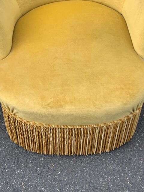 Vintage toad armchair