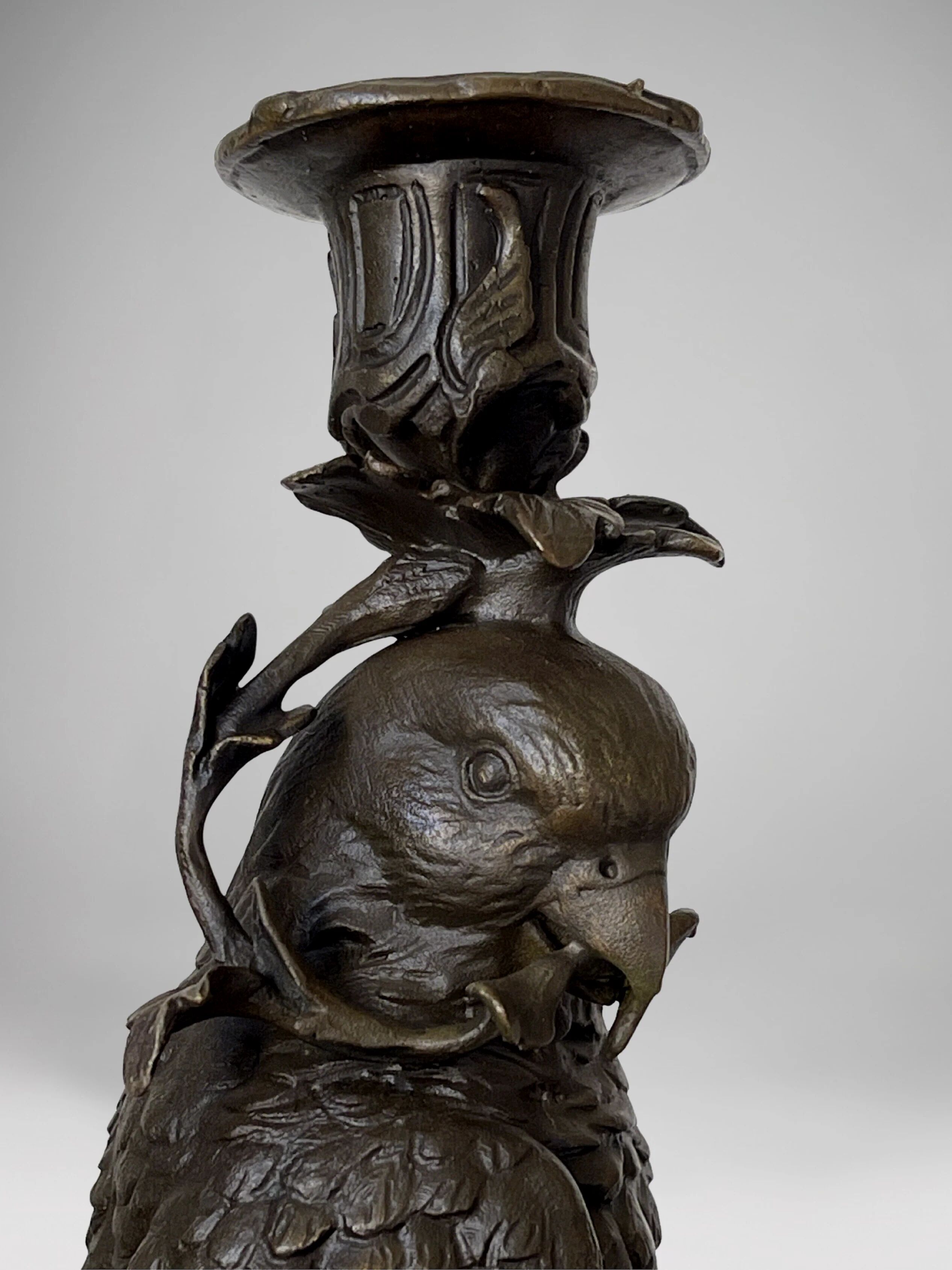 Pair of patinated bronze candlesticks with parrots on black bases – Napoleon III style / 19th century