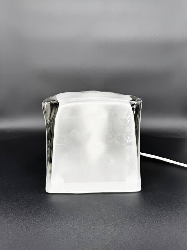 Lampe glaçon cube en verre massif — IKEA Iviken — design 90s