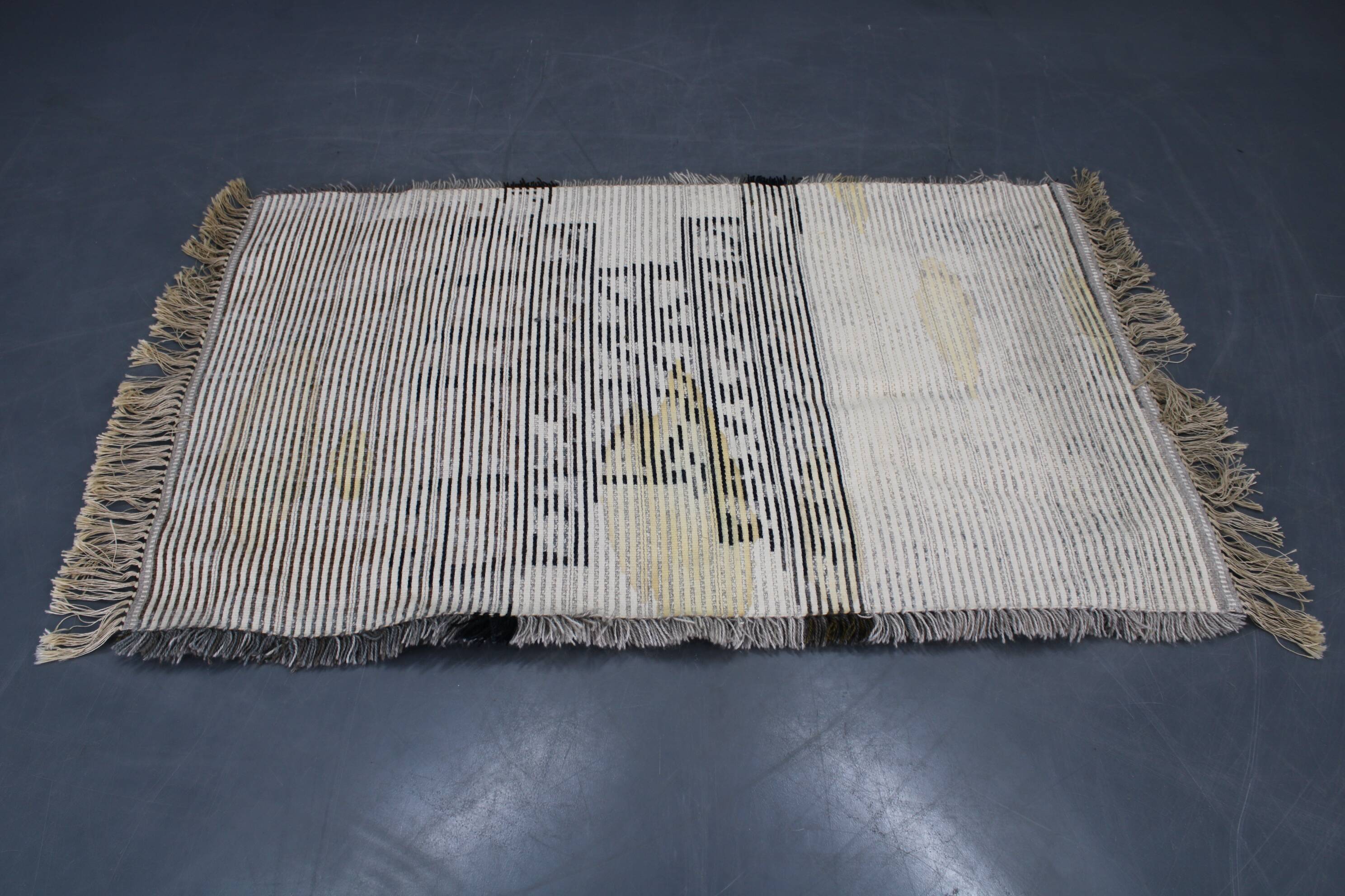 Tapis abstrait danois en laine à poils longs, années 1960