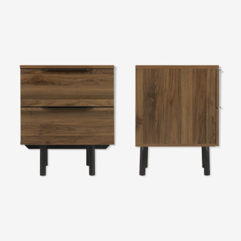 Paire de tables de nuit en bois