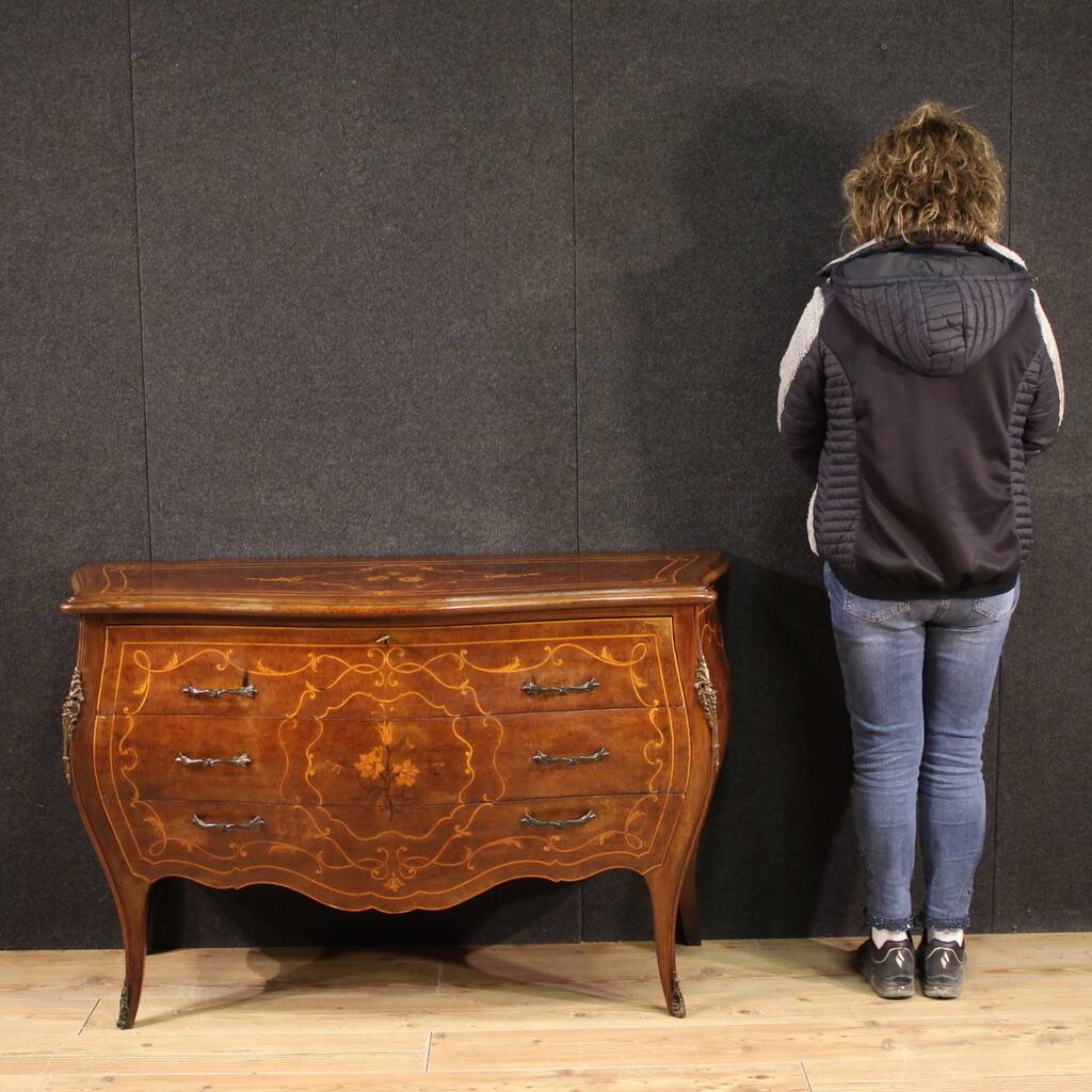 20th century Louis XV style chest of drawers