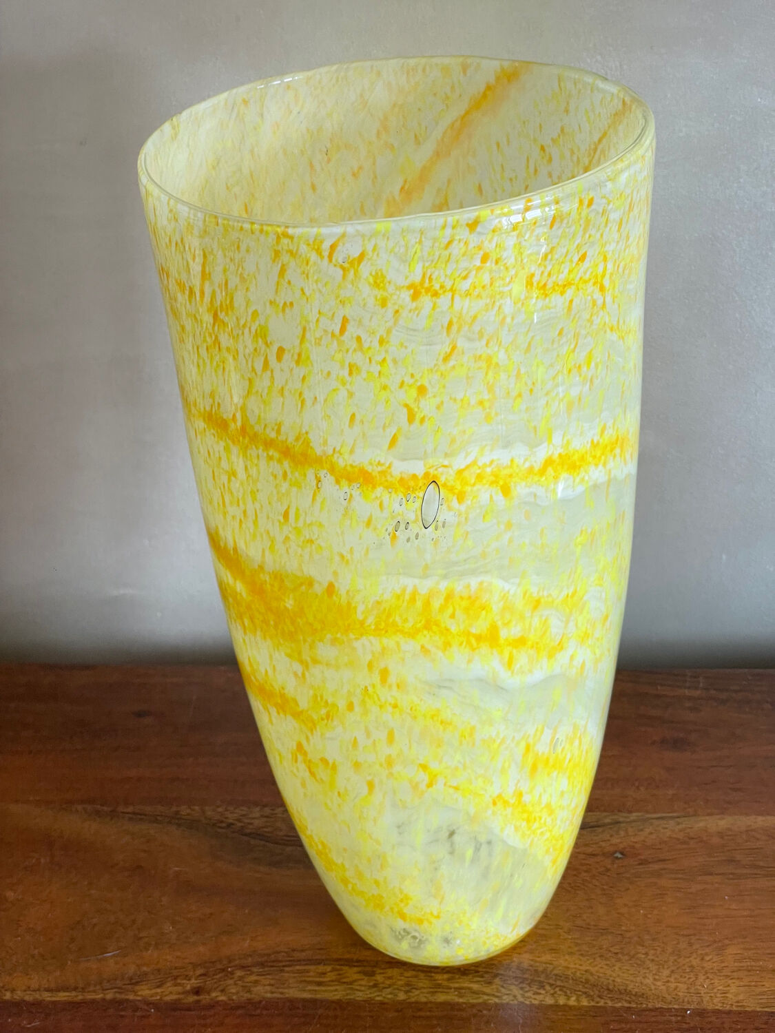 Vase en verre soufflé