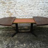 Scandinavian extendable table 2 extensions