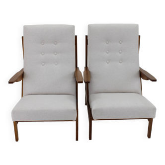 Paire de fauteuils en chêne rare des années 1970 par ULUV, Tchécoslovaquie