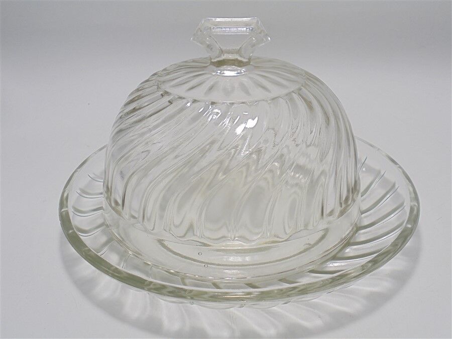 Glass bell dish