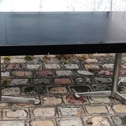 Boomerang T96 desk, Tecno