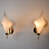 Pair of white fleur de lys sconces, murano glass, Italy, 1970