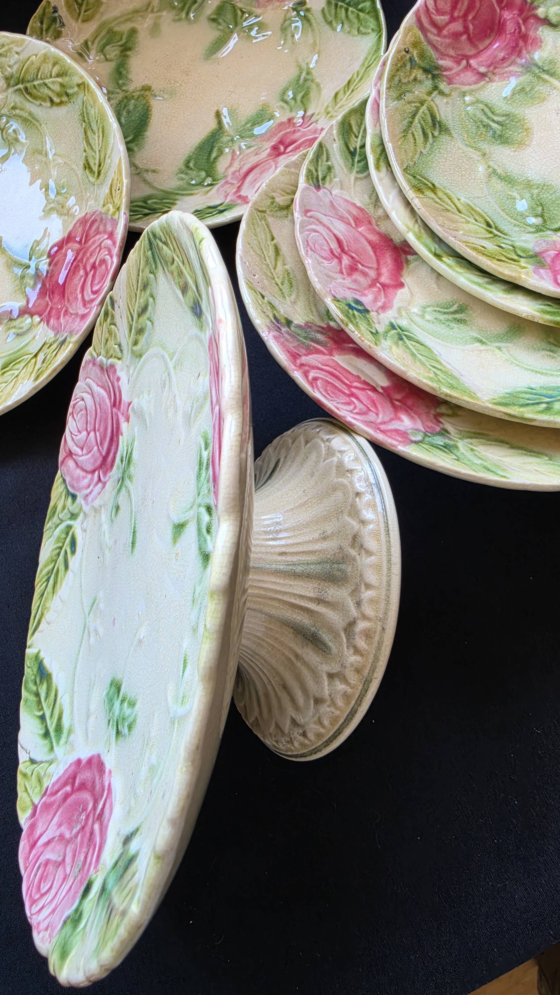 Exclusive antique dessert service in faience/terracotta with slip from 1900.