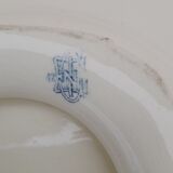 Plate on pedestal in Gien earthenware Iron earth numbered 42 late XIX th Diam 25 cm