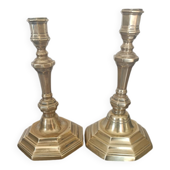 Bougeoirs en bronze doré d'époque XVIIIe