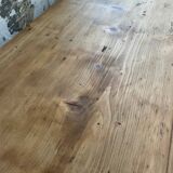 Convenient pine workshop furniture